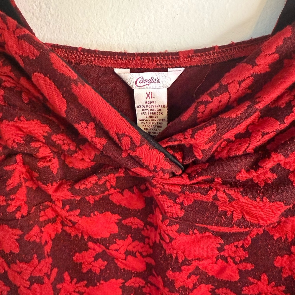 Candies Elegant Red Floral Dress - Picture 3 of 3